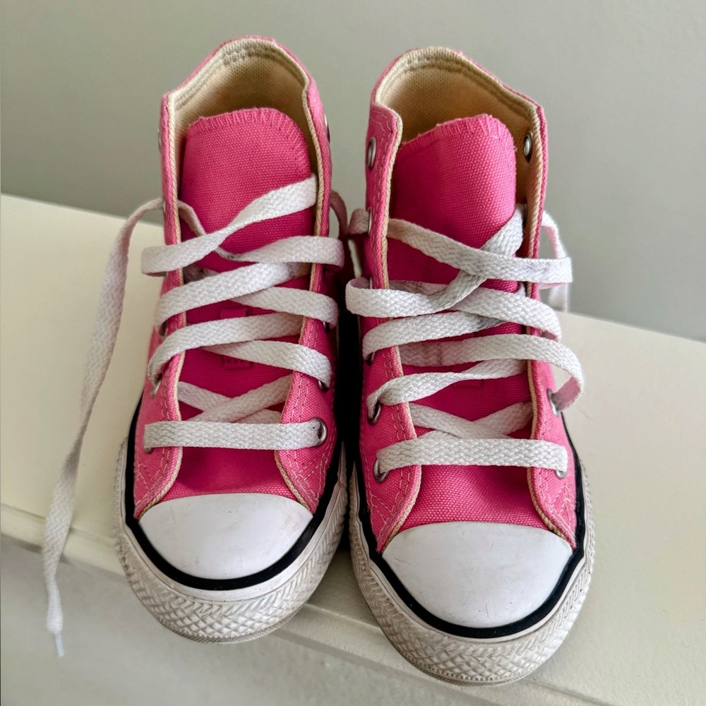 Converse Kids Pink High-Top Sneaker, Size 11 girls